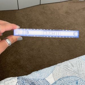 ITEM BEAUTY MASCARA